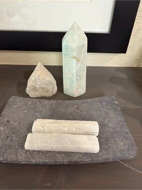 Genuine Crystal Decor Collection – Small Tower, Quartz, Selenite + Stone Tray